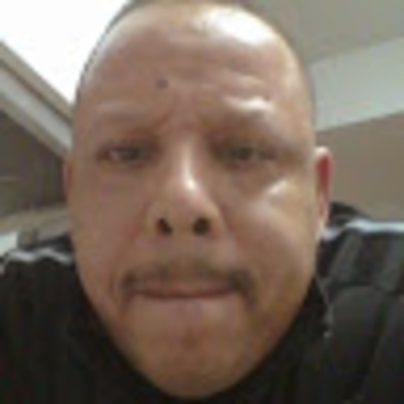 Meet your Posher, Derwin - Picture 1 of 1